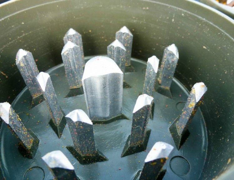 Різак для бойлов, подрібнювач бойлов, трощачи для бойлов, WORLD4CARP BAIT CRUSHER  фото